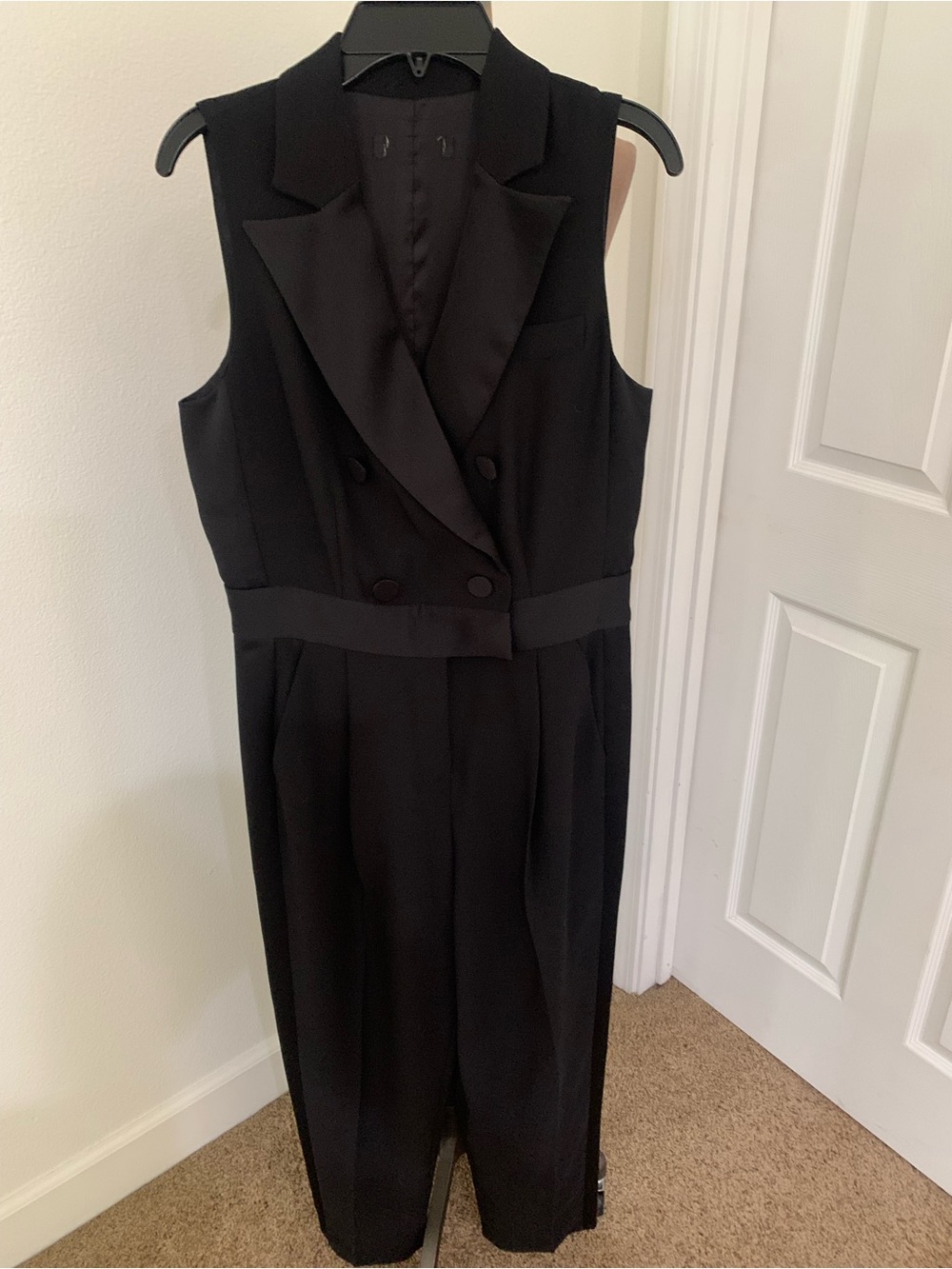 Sleeveless Black Double-Breasted Dress Jumpsuit